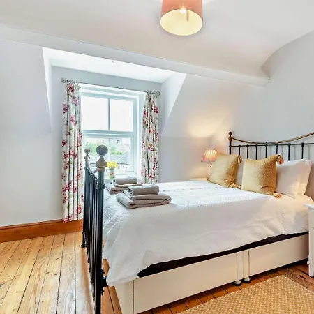 Semesterbostad 4 Bed In Oc-sz037 *
